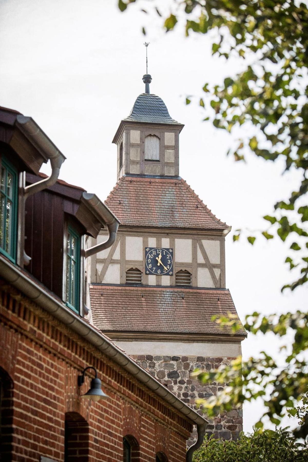 Hotel Zur Linde Dein Self Check In Michendorf Esterno foto